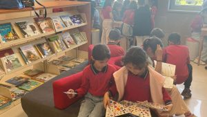 Kütüphanemizde Çocuklar için Eğitici ve Eğlenceli Bir Gün