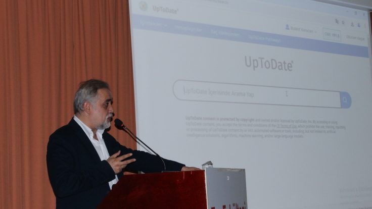 Merkez Kütüphaneden Tıp Fakültesi’nde “UptoDate” ve “Elsevier ClinicalKey” Kullanıcı Eğitimi