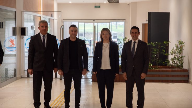 Sayın Rektörümüz Prof. Dr. Fatma Aydın Merkez Kütüphanemizde İncelemelerde Bulundu